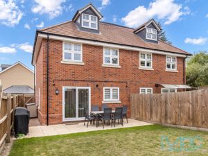 Photo 26- click for photo gallery